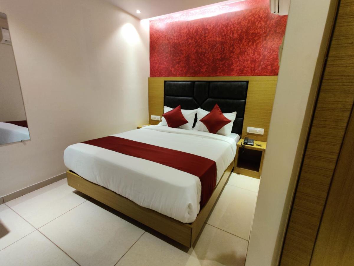 Hotel Hindustan Residency Thane Extérieur photo